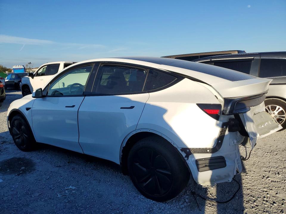 Продажа на аукционе авто 2026 Tesla Model Y, vin: 7SAYGDEE0TA587848, номер лота: 75461035
