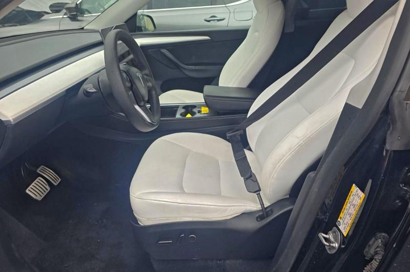 Продажа на аукционе авто 2023 Tesla Model Y, vin: 7SAYGDEF7PF846739, номер лота: 73658235