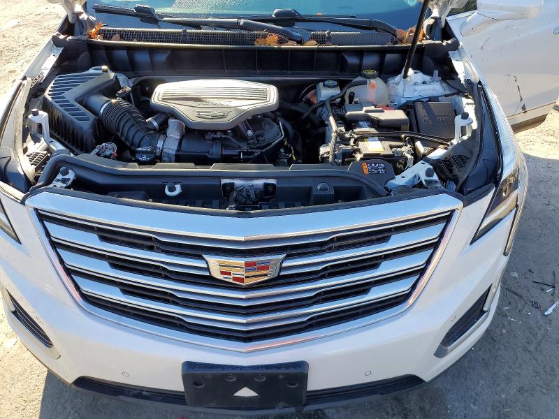 Продаж на аукціоні авто 2018 Cadillac Xt5 Luxury, vin: 1GYKNDRSXJZ204074, номер лоту: 75605525