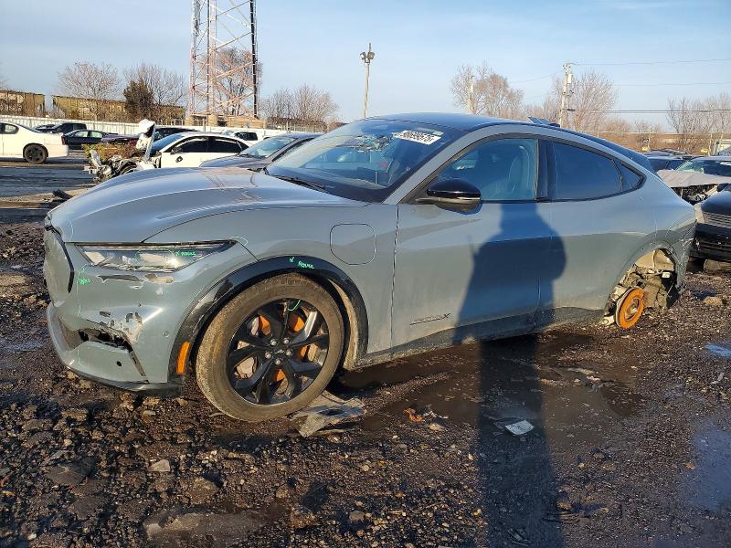 Продажа на аукционе авто 2023 Ford Mustang Mach-e, vin: 3FMTK3SU3PMA75724, номер лота: 98699575