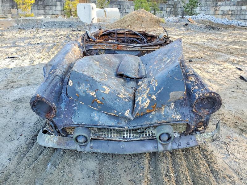95664475 :رقم المزاد ، M6FH272402 vin ، 1956 Ford Thunderbird مزاد بيع
