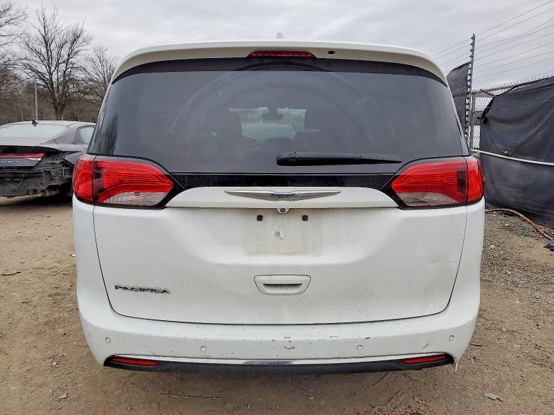 2019 Chrysler Pacifica მანქანა იყიდება აუქციონზე, vin: 2C4RC1BG8KR539943, აუქციონის ნომერი: 98865015