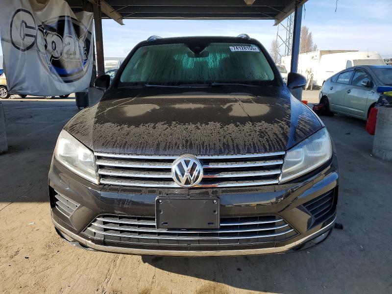 Продаж на аукціоні авто 2017 Volkswagen Touareg, vin: WVGEF7BP5HD003046, номер лоту: 74128155