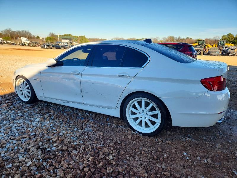 72615885 :رقم المزاد ، WBAFR1C52BDS36039 vin ، 2011 Bmw 528 مزاد بيع