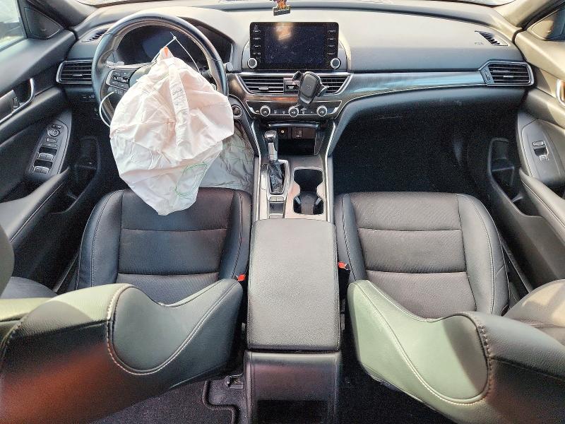 2020 Honda Accord მანქანა იყიდება აუქციონზე, vin: 1HGCV1F35LA084077, აუქციონის ნომერი: 72737645
