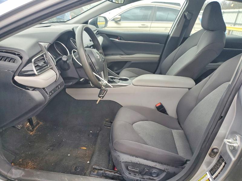 2022 Toyota Camry მანქანა იყიდება აუქციონზე, vin: 4T1C11AK1NU656753, აუქციონის ნომერი: 72230625