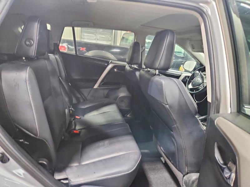 75475645 :رقم المزاد ، 2T3DFREV3JW712394 vin ، 2018 Toyota Rav4 مزاد بيع
