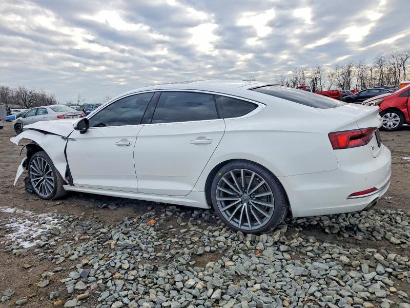 2018 Audi A5 მანქანა იყიდება აუქციონზე, vin: WAUBNCF53JA091515, აუქციონის ნომერი: 73438985