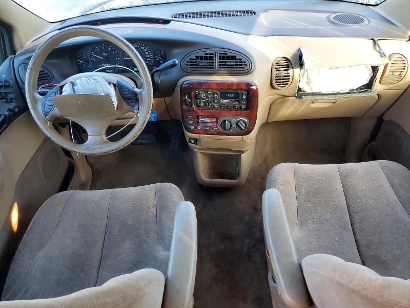 2000 Chrysler Town & Country მანქანა იყიდება აუქციონზე, vin: 1C4GP44GXYB713819, აუქციონის ნომერი: 72339895