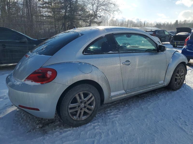 73046495 :رقم المزاد ، 3VWJX7ATXCM602663 vin ، 2012 Volkswagen Beetle مزاد بيع