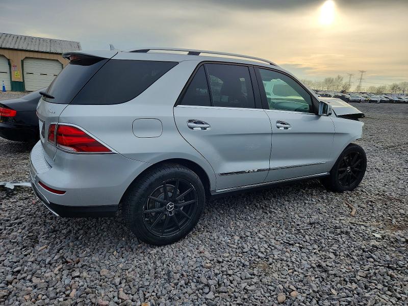 99946875 :رقم المزاد ، 4JGDA5HB6JB165604 vin ، 2018 Mercedes-benz Gle مزاد بيع