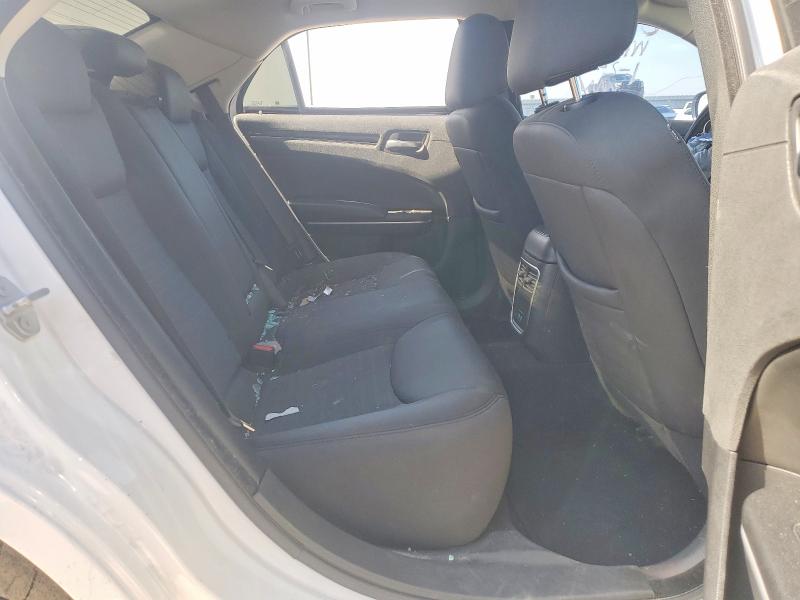74693445 :رقم المزاد ، 2C3CCAAG2LH168748 vin ، 2020 Chrysler 300 مزاد بيع