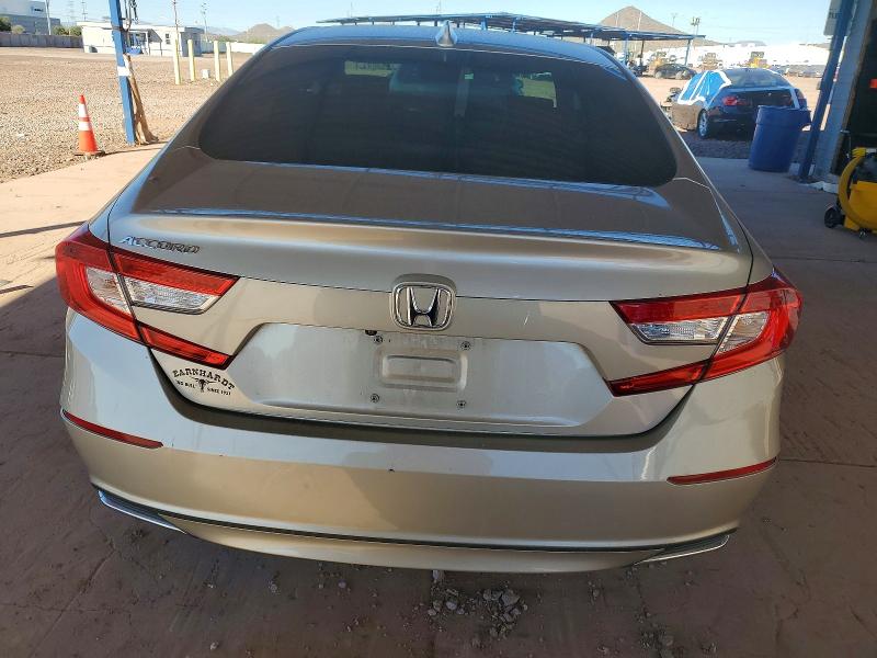 Продаж на аукціоні авто 2018 Honda Accord, vin: 1HGCV1F51JA039894, номер лоту: 73244035