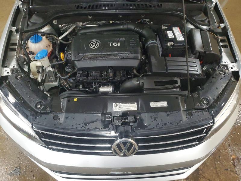 98413055 :رقم المزاد ، 3VWD07AJ0FM417803 vin ، 2015 Volkswagen Jetta مزاد بيع