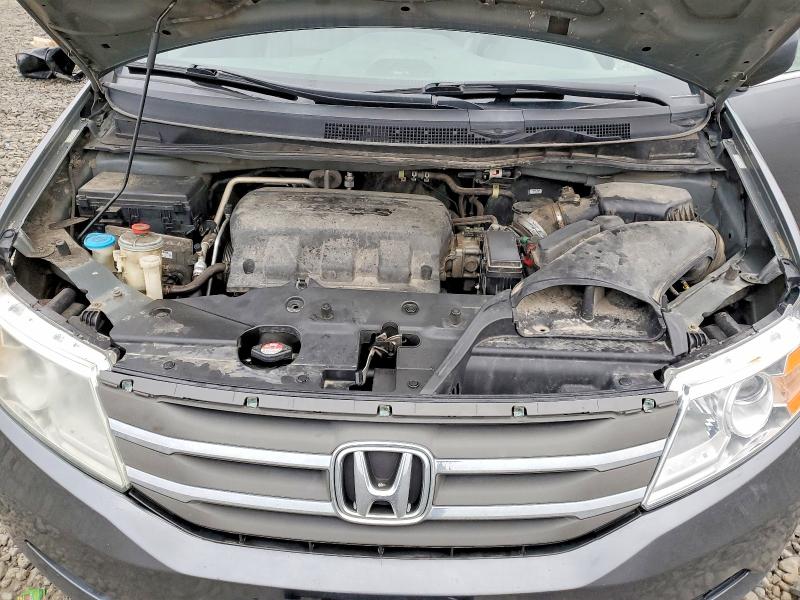 74158305 :رقم المزاد ، 5FNRL5H64BB068746 vin ، 2011 Honda Odyssey مزاد بيع