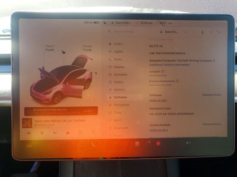 99717025 :رقم المزاد ، 7SAYGAEE2NF342344 vin ، 2022 Tesla Model Y مزاد بيع