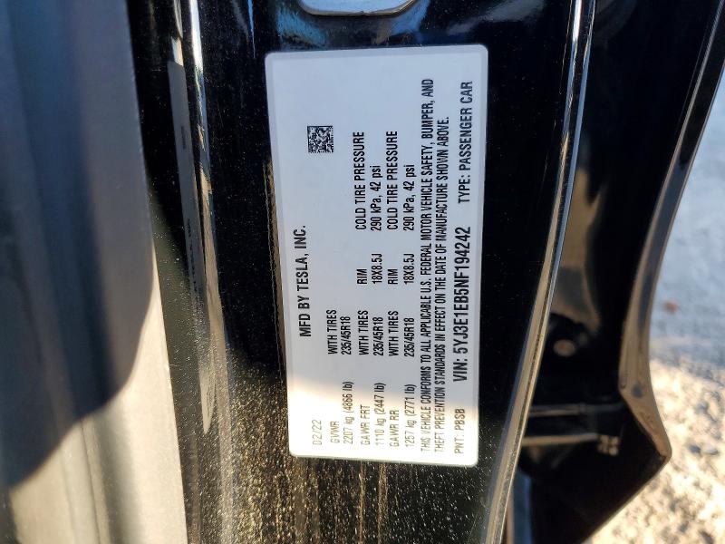 99804745 :رقم المزاد ، 5YJ3E1EB5NF194242 vin ، 2022 Tesla Model 3 مزاد بيع