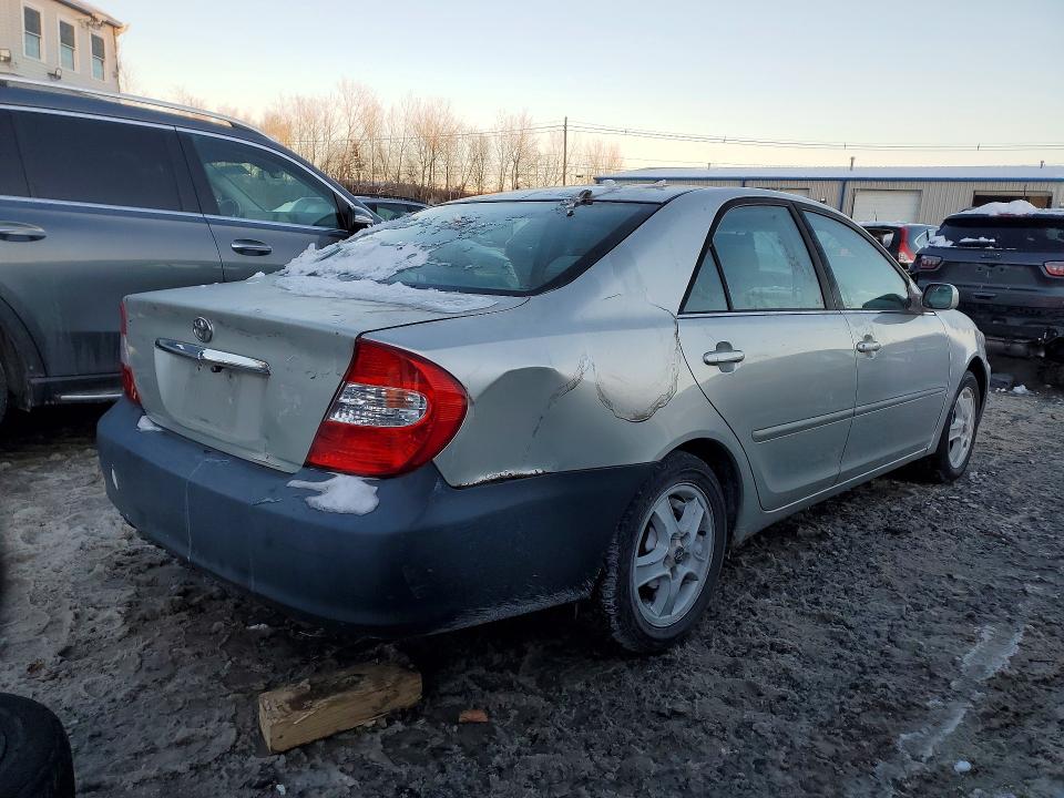 Продаж на аукціоні авто 2002 Toyota Camry Le, vin: JTDBE32K420119764, номер лоту: 75778095