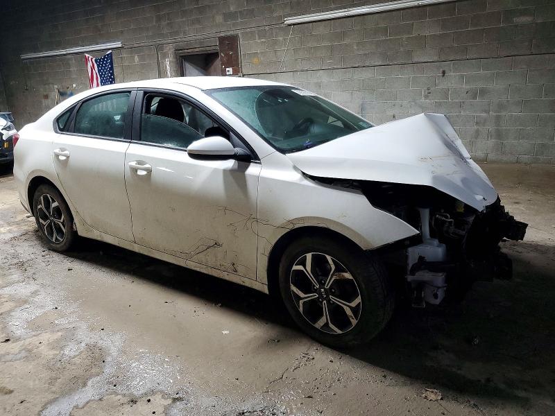 2020 Kia Forte მანქანა იყიდება აუქციონზე, vin: 3KPF24AD2LE221107, აუქციონის ნომერი: 72956695