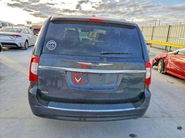 97332165 :رقم المزاد ، 2C4RC1BG0ER383837 vin ، 2014 Chrysler Town & Country مزاد بيع