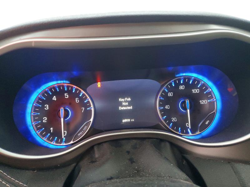 99180535 :رقم المزاد ، 2C4RC1BG7MR556428 vin ، 2021 Chrysler Pacifica مزاد بيع