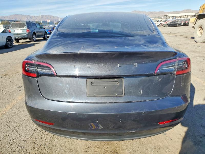 Продажа на аукционе авто 2019 Tesla Model 3, vin: 5YJ3E1EB5KF386871, номер лота: 74049185