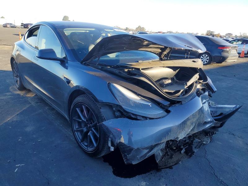 Продажа на аукционе авто 2021 Tesla Model 3, vin: 5YJ3E1EA0MF875947, номер лота: 74820015