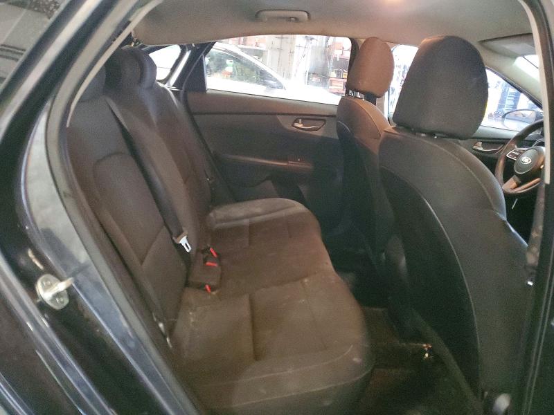 2019 Kia Forte მანქანა იყიდება აუქციონზე, vin: 3KPF24AD5KE106418, აუქციონის ნომერი: 74464895