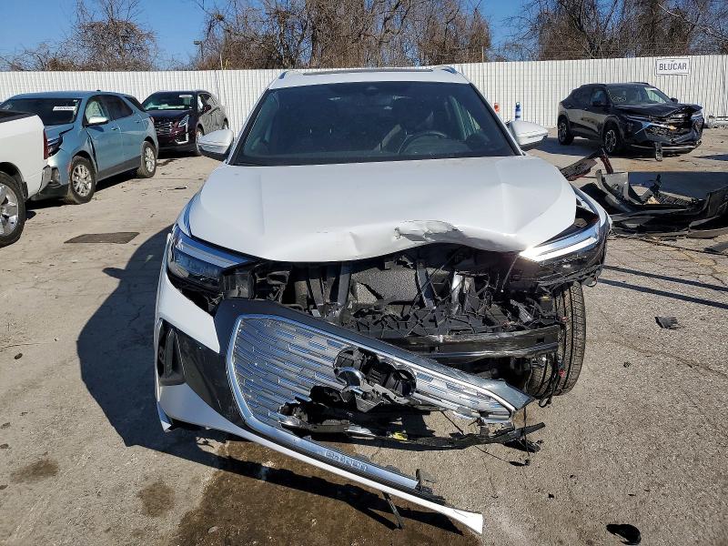 73265565 :رقم المزاد ، WA1L2BFZ2PP063752 vin ، 2023 Audi Q4 E-tron مزاد بيع