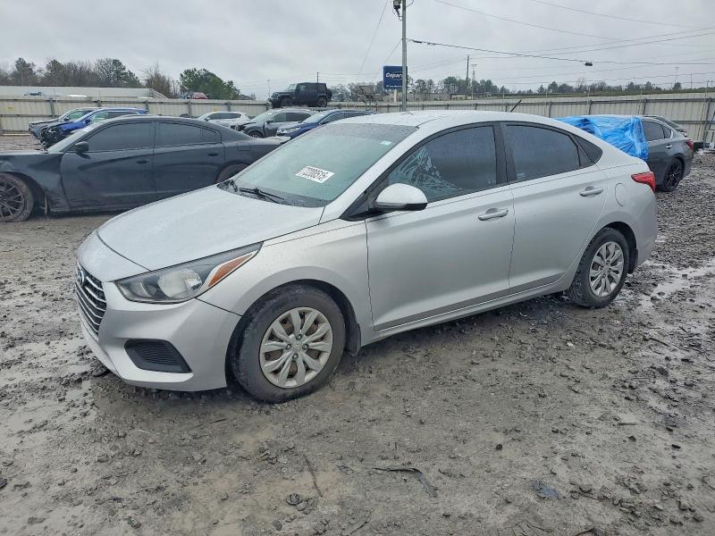 2020 Hyundai Accent მანქანა იყიდება აუქციონზე, vin: 3KPC24A69LE112809, აუქციონის ნომერი: 72200515