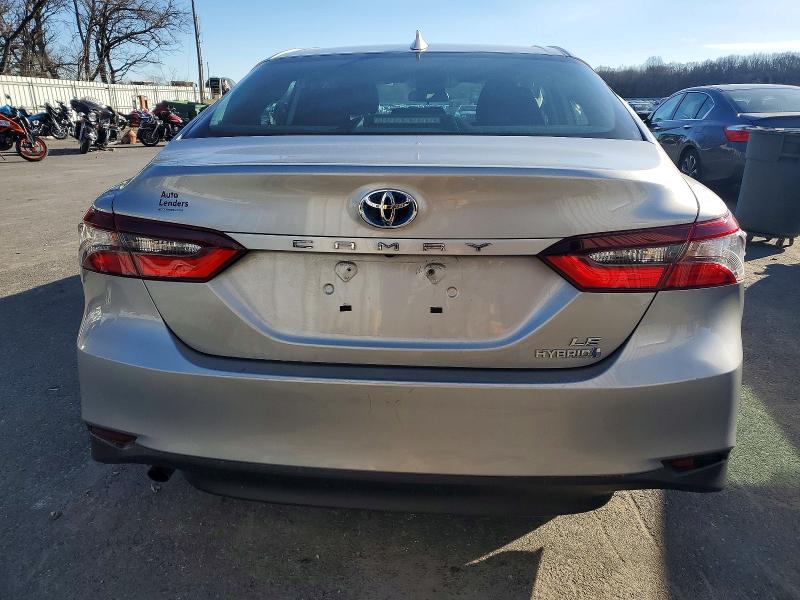 73383415 :رقم المزاد ، 4T1C31AKXMU027288 vin ، 2021 Toyota Camry Hybrid مزاد بيع