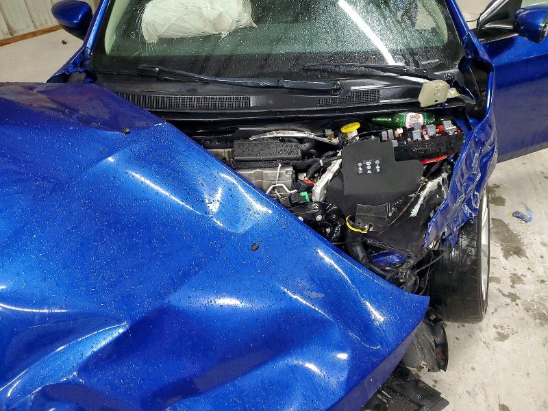 72832575 :رقم المزاد ، 1C3CCCAB3GN128756 vin ، 2016 Chrysler 200 مزاد بيع