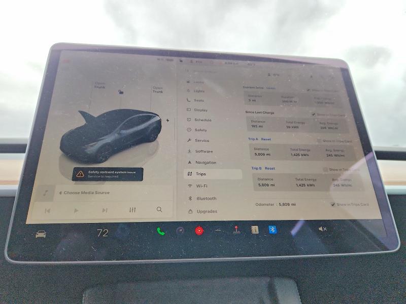 2025 Tesla Model Y მანქანა იყიდება აუქციონზე, vin: 7SAYGDED9SF272524, აუქციონის ნომერი: 98174265