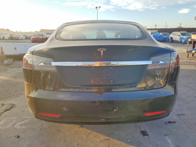Aukcja sprzedaży 2018 Tesla Model S, vin: 5YJSA1E28JF235982, numer aukcji: 73629285