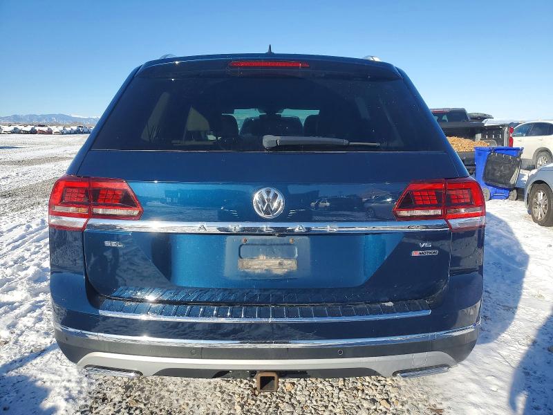 74744115 :رقم المزاد ، 1V2NR2CA9JC514018 vin ، 2018 Volkswagen Atlas Sel مزاد بيع