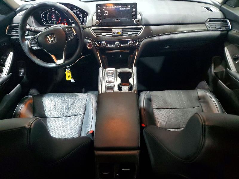 Продажа на аукционе авто 2018 Honda Accord, vin: 1HGCV2F96JA008911, номер лота: 73663975