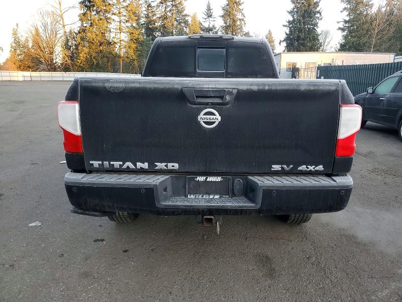 74096275 :رقم المزاد ، 1N6BA1C45HN549568 vin ، 2017 Nissan Titan Xd S مزاد بيع
