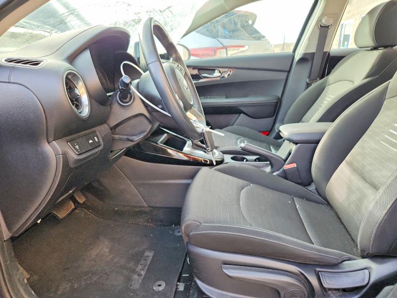 98266845 :رقم المزاد ، 3KPF34AD4KE015217 vin ، 2019 Kia Forte مزاد بيع