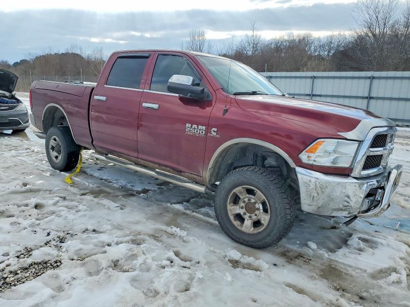 74960615 :رقم المزاد ، 3C6UR5CL1GG357842 vin ، 2016 Ram 2500 مزاد بيع