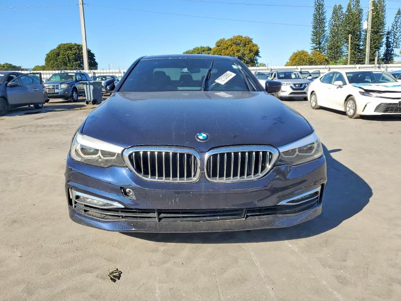 72133905 :رقم المزاد ، WBAJA5C51JWA38874 vin ، 2018 Bmw 530 مزاد بيع