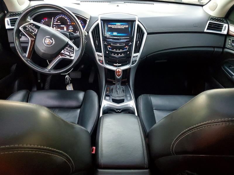 72550285 :رقم المزاد ، 3GYFNBE3XFS557844 vin ، 2015 Cadillac Srx مزاد بيع