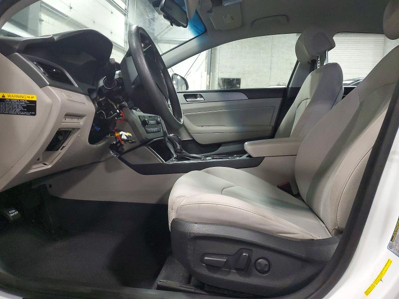 2015 Hyundai Sonata Se მანქანა იყიდება აუქციონზე, vin: 5NPE24AFXFH004417, აუქციონის ნომერი: 74700775