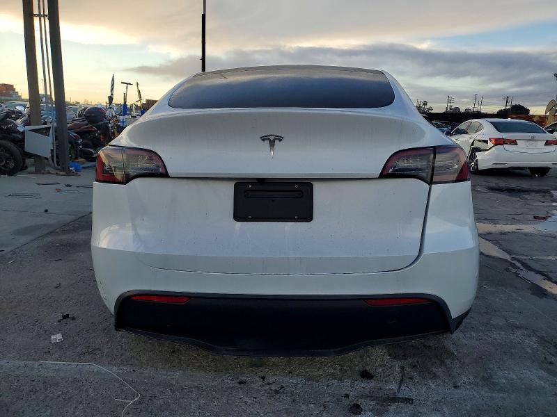 72269555 :رقم المزاد ، 7SAYGDED5RF120492 vin ، 2024 Tesla Model Y مزاد بيع