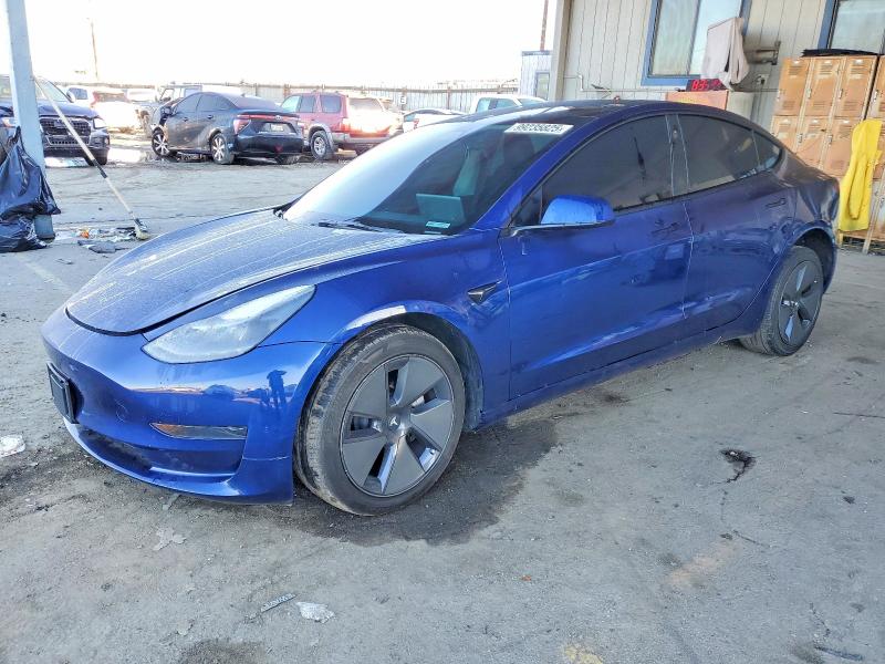 Продажа на аукционе авто 2023 Tesla Model 3, vin: 5YJ3E1EA3PF453563, номер лота: 99235825
