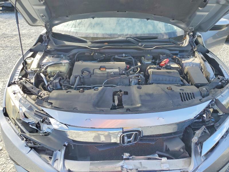98045155 :رقم المزاد ، 19XFC2F76JE029657 vin ، 2018 Honda Civic مزاد بيع