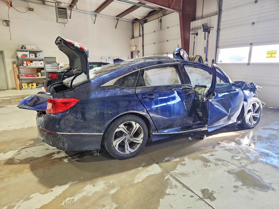 Продажа на аукционе авто 2019 Honda Accord, vin: 1HGCV1F59KA102659, номер лота: 76294955