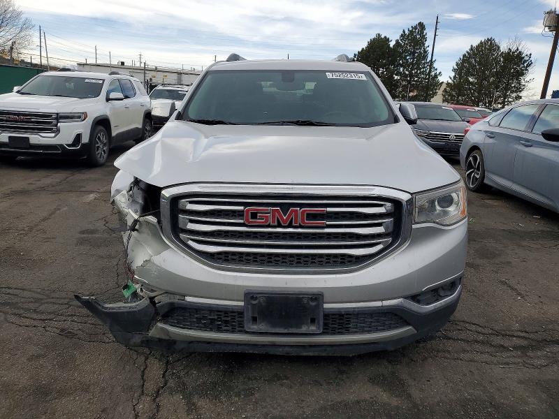 75252315 :رقم المزاد ، 1GKKNULS8KZ201128 vin ، 2019 Gmc Acadia مزاد بيع