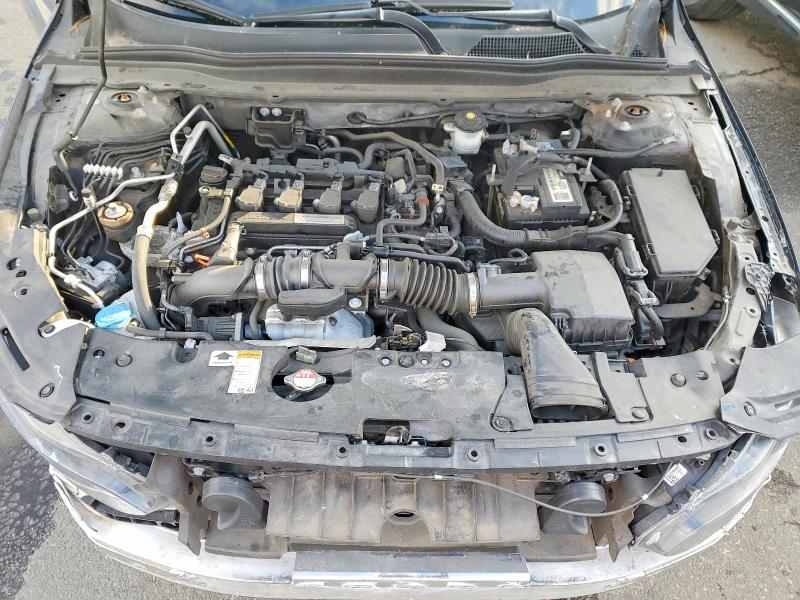 Auction sale of the 2019 Honda Accord, vin: 1HGCV1F33KA126261, lot number: 72348745