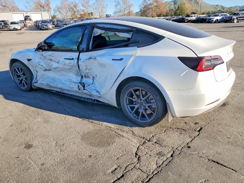 Продажа на аукционе авто 2021 Tesla Model 3, vin: 5YJ3E1EB8MF879110, номер лота: 73086405