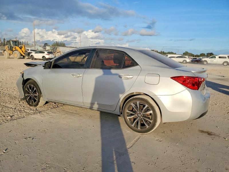 Auction sale of the 2018 Toyota Corolla, vin: 5YFBURHE8JP807150, lot number: 99646735